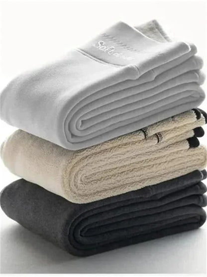 Karlina | Avslappnad högmidjade byxor